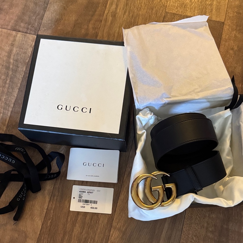 Gucci Black Leather Belt with Gold Double G Buckle